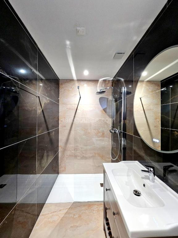 Photo de Onyx Black